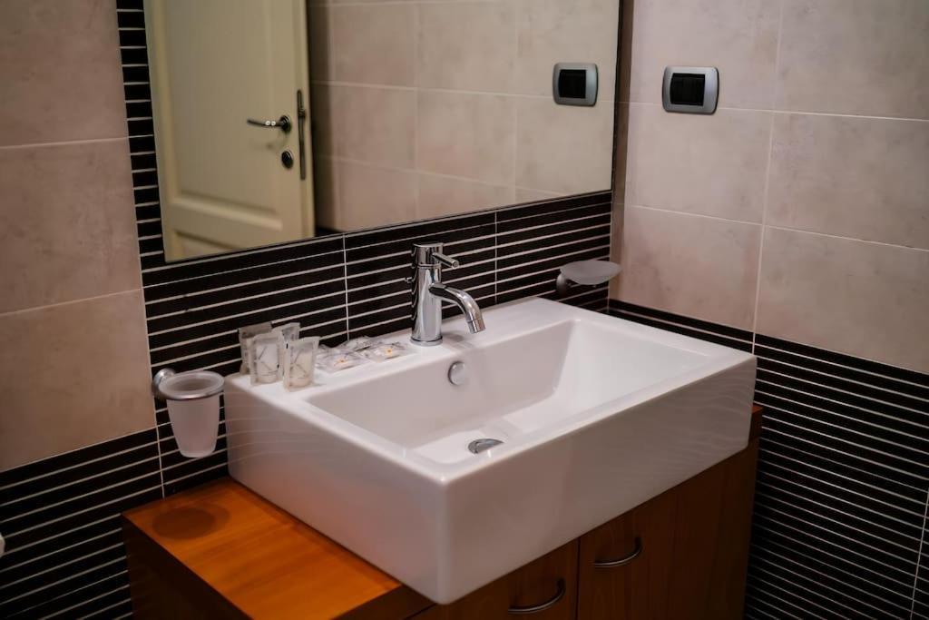 Appartamento 5 Min From Trastevere Chic *