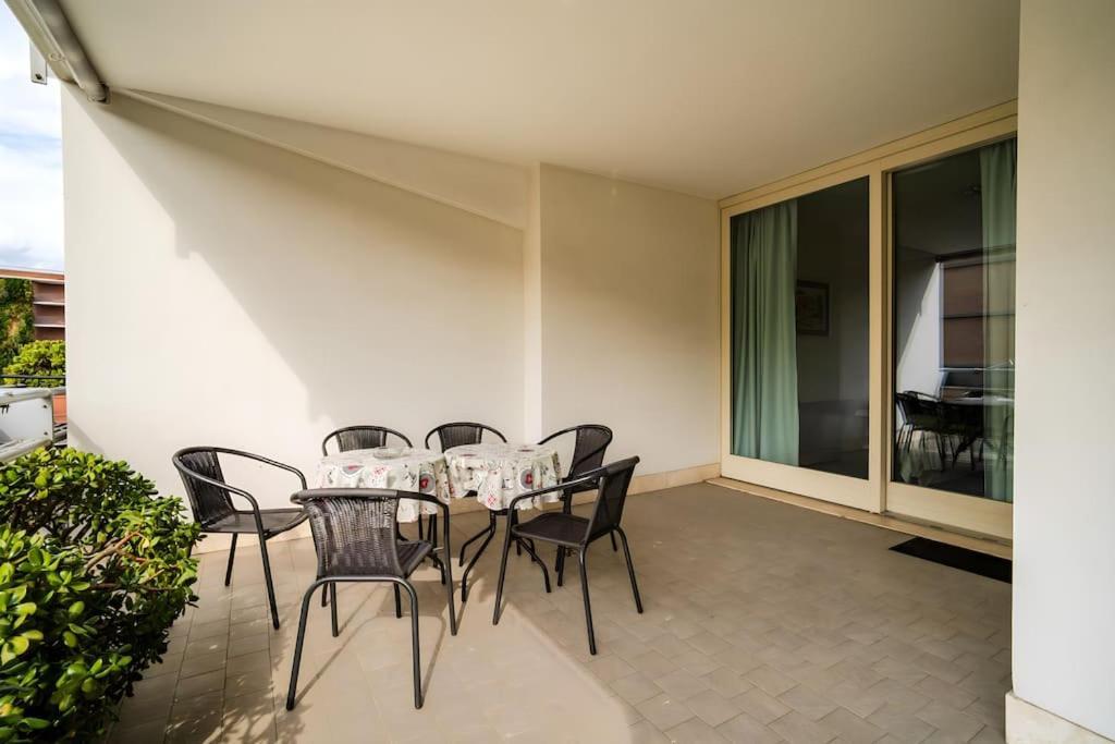 5 Min From Trastevere Chic Apartment Rome
